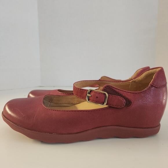 Dansko Women's Marcella Red Burnished Mary Jane 6.5-7 M US -  Comfort - Picture 4 of 8
